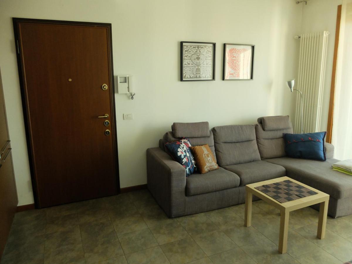 Moderno Trilocale Laura Apartment Dalmine Exterior foto