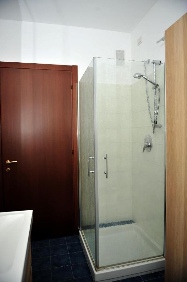 Moderno Trilocale Laura Apartment Dalmine Exterior foto